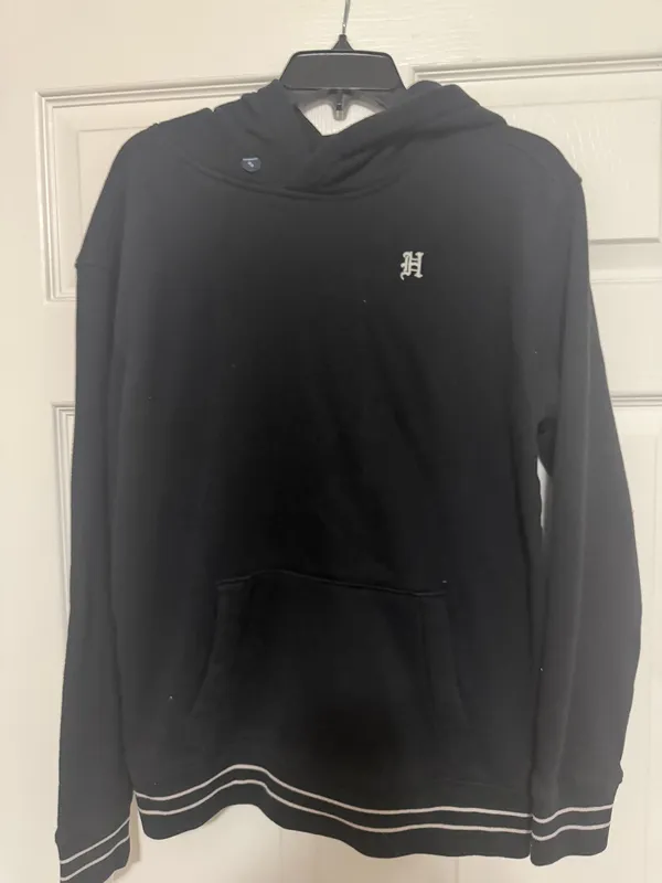 Hollister California Black Hoodie with Los Angeles Script Hood Detail - Image 2