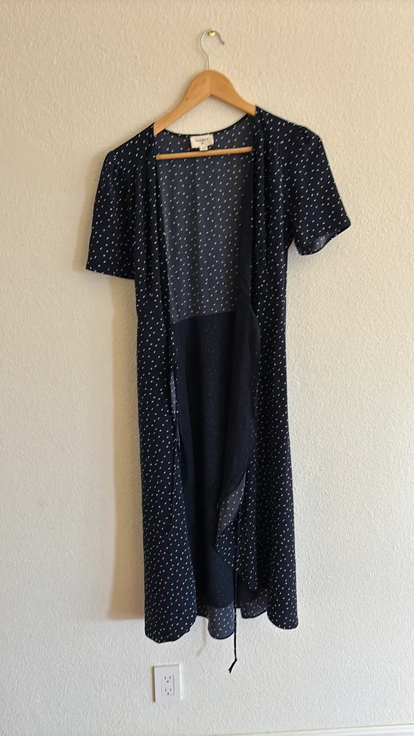 Polka dot wrap dress - Image 3