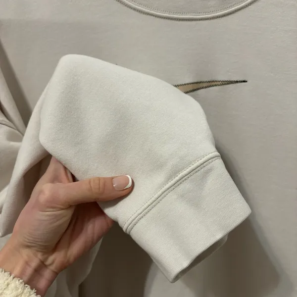Nike Logo Sportswear Cream Crewneck - Image 6
