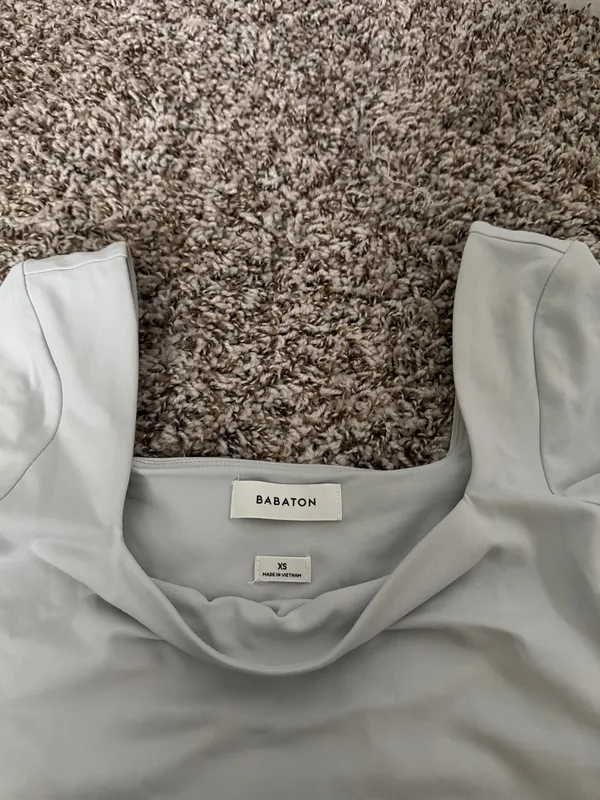 Aritzia Babaton Contour Bodysuit Square Neck - Image 2