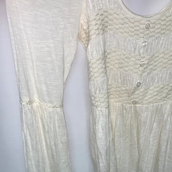 American Rag Cream Cold Shoulder Blouse - Image 5