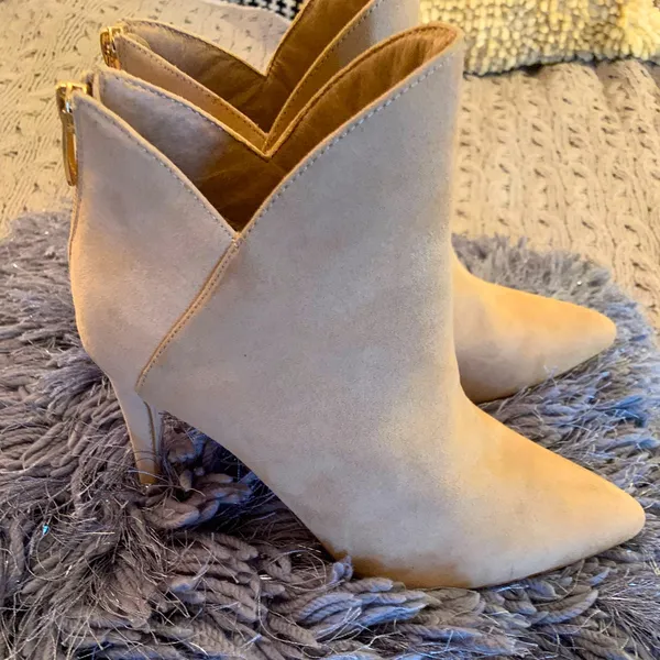 New York & Company Booties Tan Size 8 - Image 6