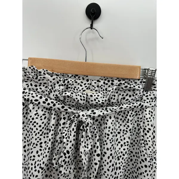 Altar'd State Womens Paperbag‎ Shorts Size M Polka Dot Belted High Waisted - Image 5