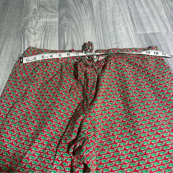 Vineyard vines Red Green Whale Print PJ’s Bottom; Medium - Image 4