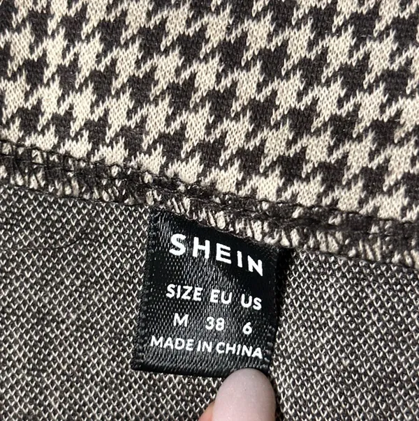 Shein Mini Skirt - Image 2