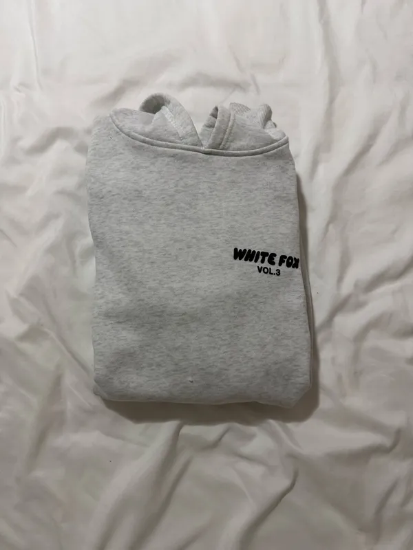 white fox hoddie  - Image 3