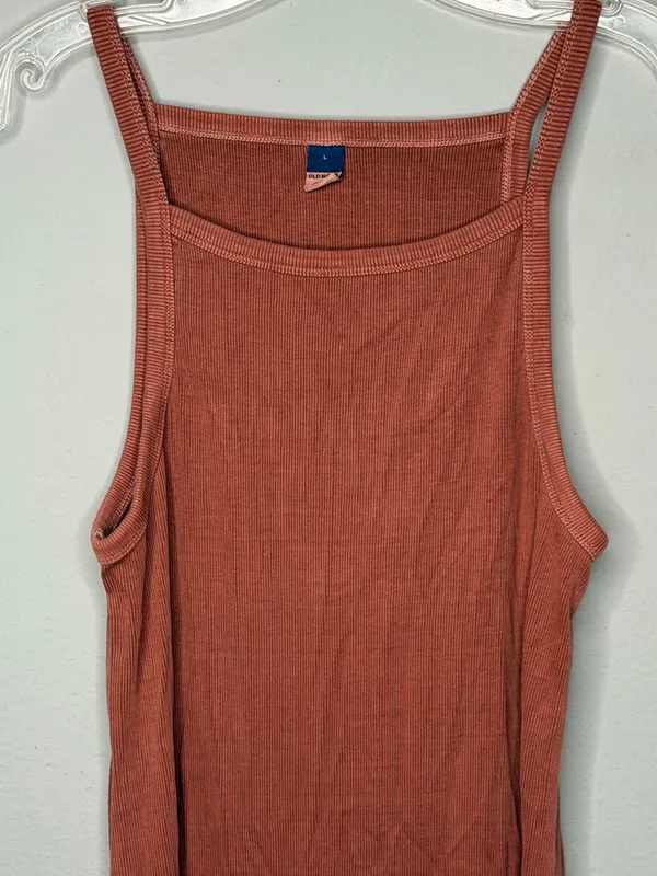 Old Navy Maxi Dress - Image 2