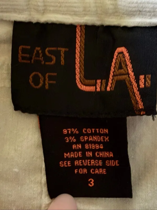 East of LA Ivory Ruffle Cargo Mini Skirt Size 3/XS Cotton Stretch Y2K - Image 3