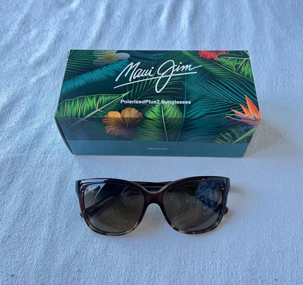 NWT Maui Jim Starfish Translucent Chocolate + Tortoise Frame Sunglasses w/ Trifold Case - Image 3