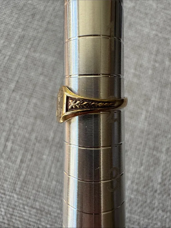 ANTIQUE OSTBY & BARTON 10K GOLD BABY RING Sz 2 - Image 7