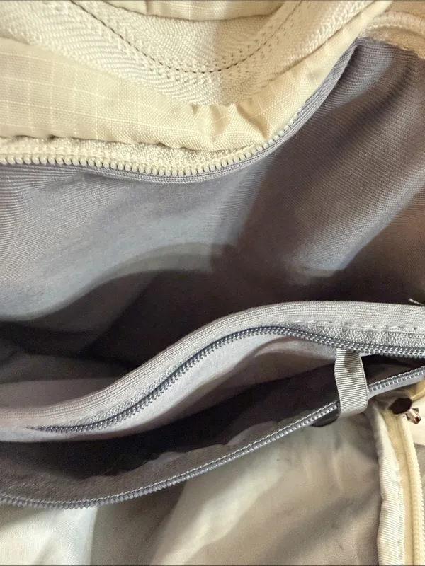 Cream & Rose gold The North Face Borealis bungee laptop Backpack - Image 6