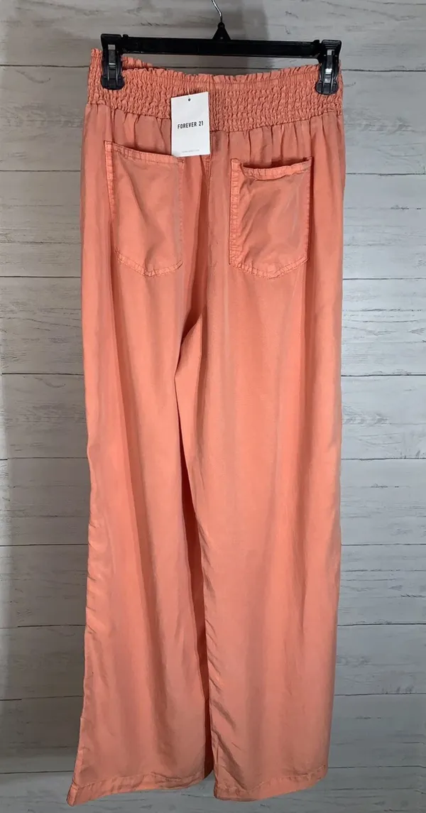 Forever 21 coral long woven tiger lily elastic waist womens pants size M. Lyocell, wide leg with pockets, lightweight - Image 2