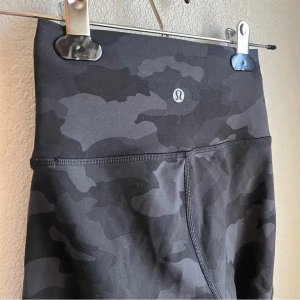 Lululemon Wunder Under Train Short 6” Incognito Camo - Image 6