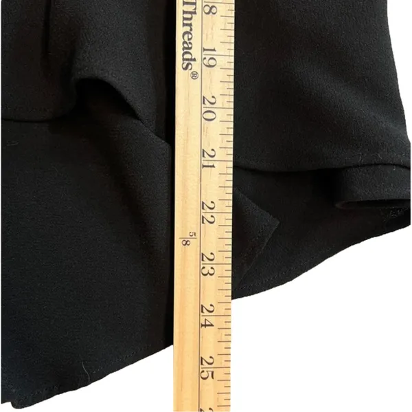 le Lis asymmetrical black ruffle skirt, Size L. NWT - Image 5