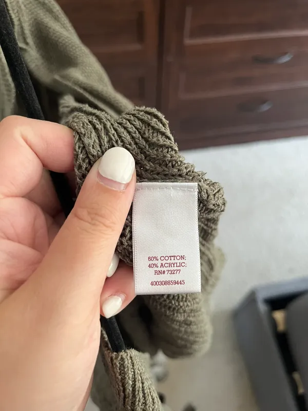 SO Sweater - Image 6
