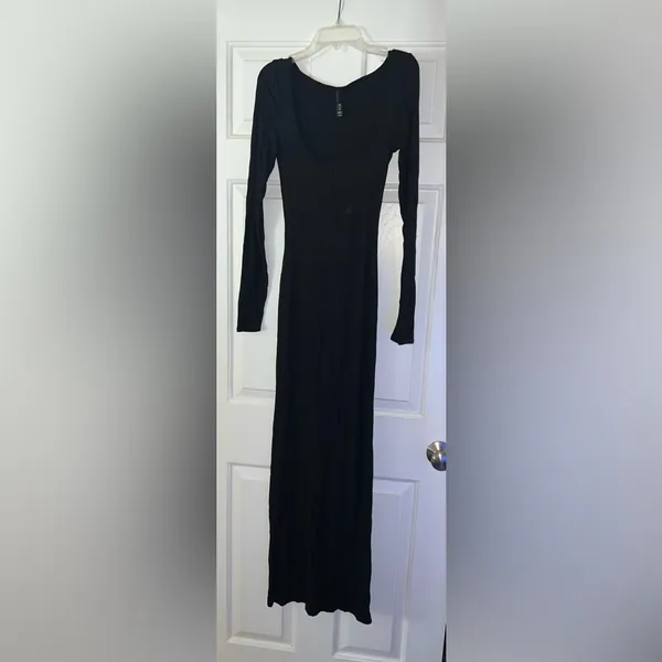 Skims Soft Lounge Long Sleeve Dress in Onyx Size Small - Image 5