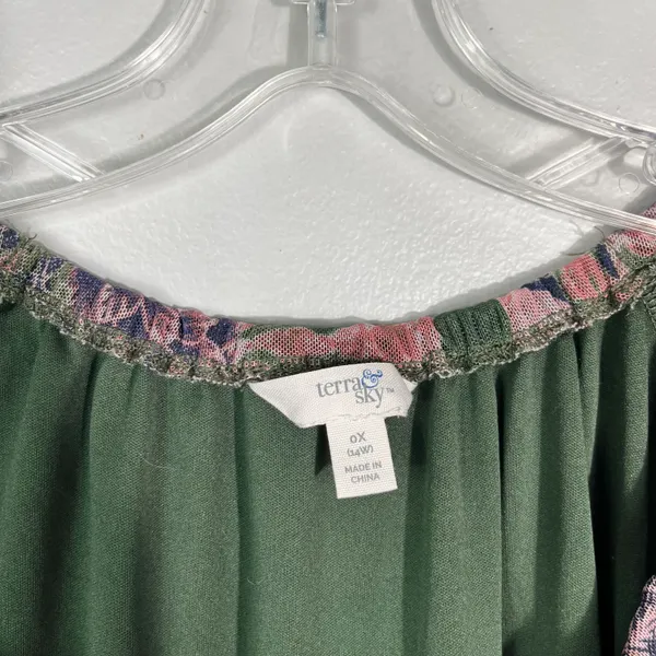 Terra & Sky Dark Mesh Floral Peplum Hem Babydoll Blouse Plus Size 0X 14W Fairy - Image 3