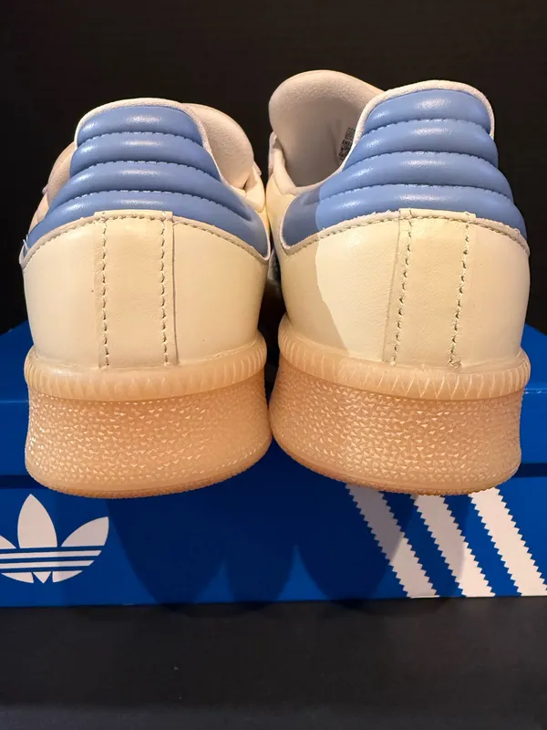 Adidas Women’s Samba XLG size 6.5W/5.5Y - Image 5