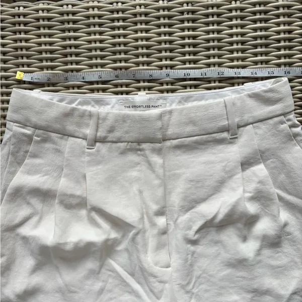 Aritzia‎ The Effortless Pant Cropped CruiseLinen 12 workwear minimalist holiday - Image 7