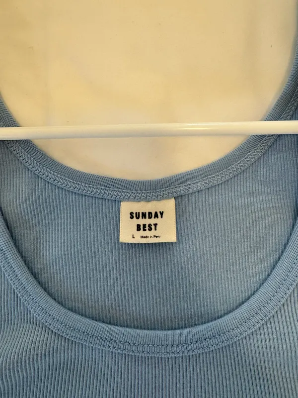 Aritzia Top - Image 2