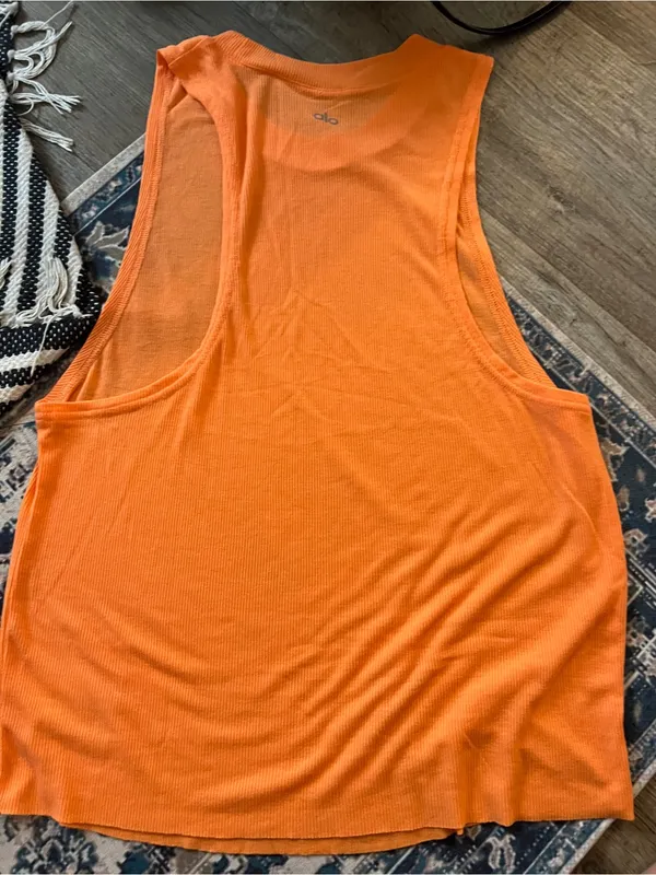 Alo Sleeveless Ribbed Tank Top - Bright Orange - Image 6