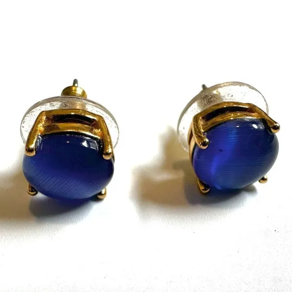 Blue and gold tone post earrings - Image 4
