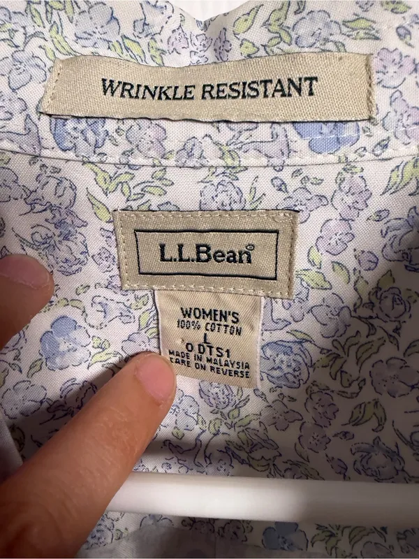 L.L. Bean women’s  Long-Sleeve Floral Button-Down Shirt -  size large - Image 3