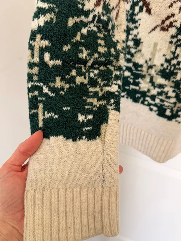 Old Navy Mountain Landscape Intarsia Crew-Neck Cozy Knit Sweater - Image 6