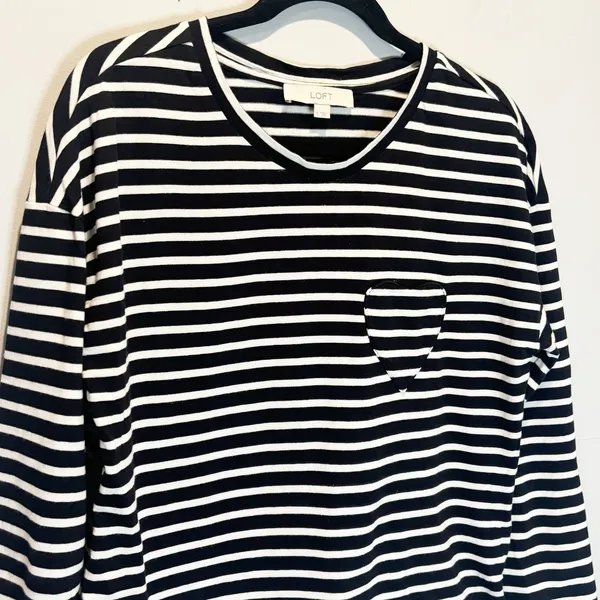 Ann Taylor Loft Black & White Stripe Cotton Long Sleeve Tee - size Small - Image 2