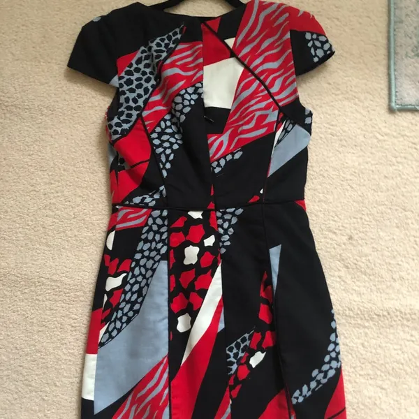 4.Collective Cap-Sleeve Cheetah Print Dress Size‎ 4 - Image 3