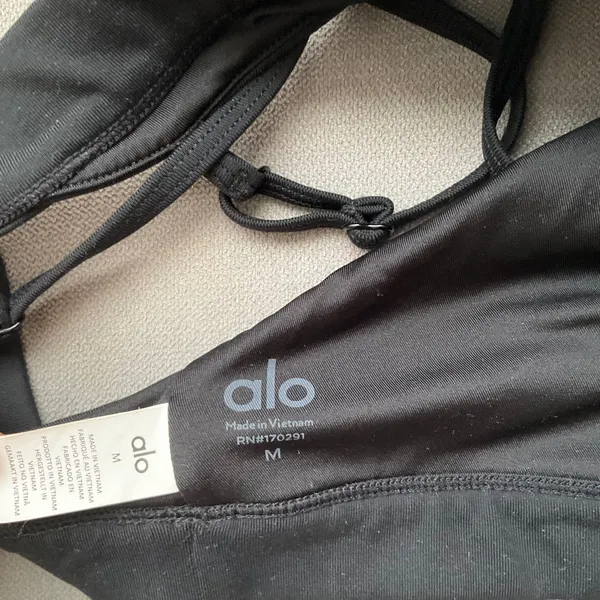 Alo Yoga Splendor Bra Black M - Image 3