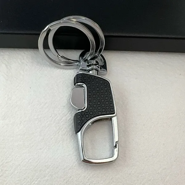 Car Keychain Carabiner Keychain for Men Women Double Key Rings - Image 5
