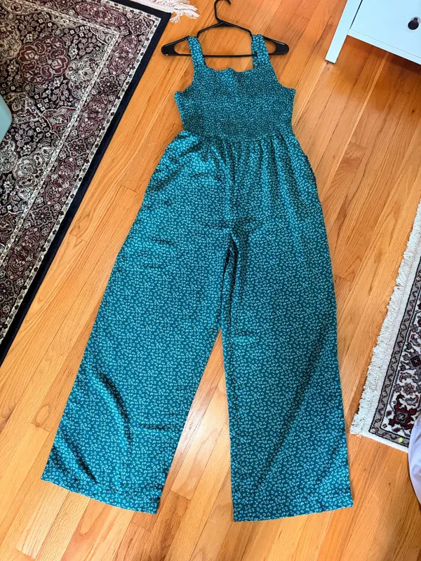 Green Floral Jumpsuit Size XL - Image 3