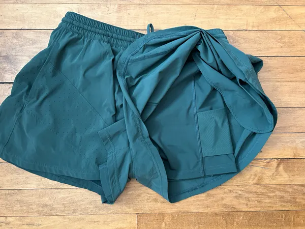 Wilson Sporting Goods Tennis Shorts Green Size M - Image 6