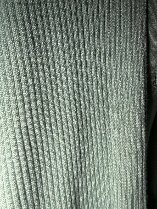 Forever 21 Long Ribbed Knit Cardigan in Sage Green - Image 4