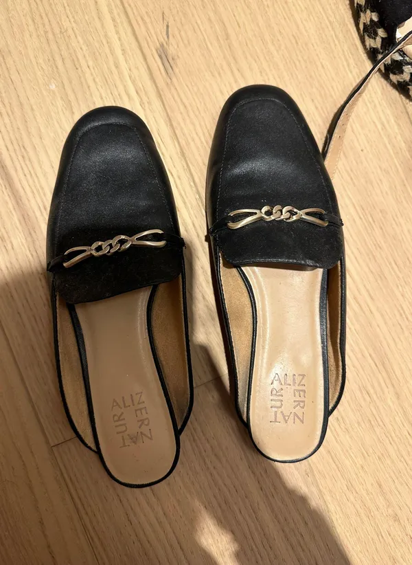 Mules Black Size 7.5 - Image 2
