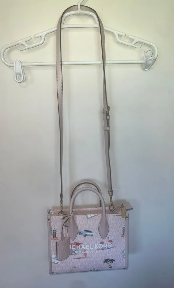 Michael Kors Medium Bag - Image 2