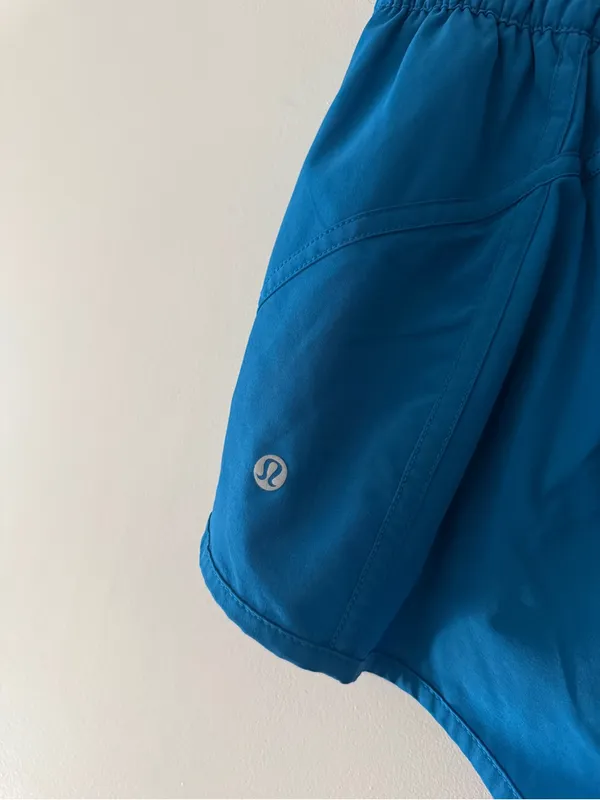 Lululemon Tracker Short V (4") Whirlpool Blue Size 10 - Image 8