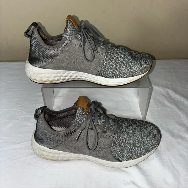 Size:8 New Balance Gray and Tan Women's Sneakers - Image 2