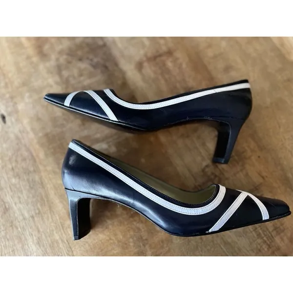 Vintage Monique Women’s Black/White Genuine Leather Hills Pumps Size 7M - Image 9
