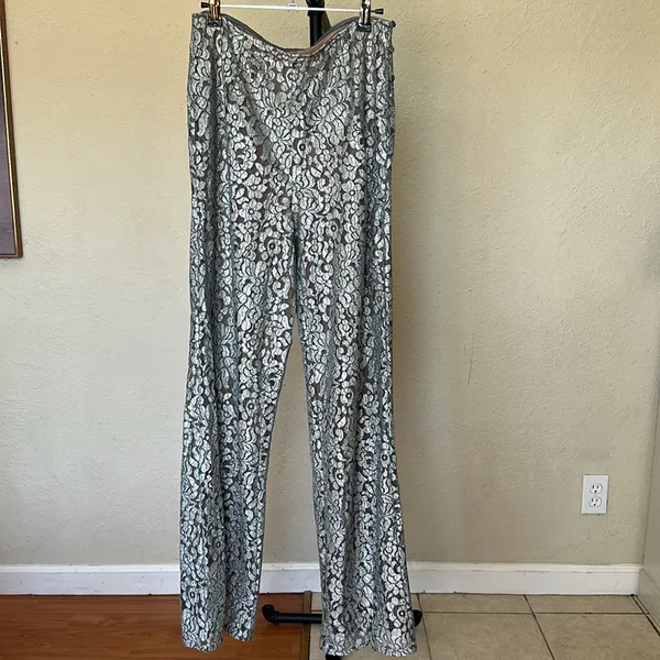 House of CB Mara‎ Silver Metallic Trousers NWOT size M - Image 6