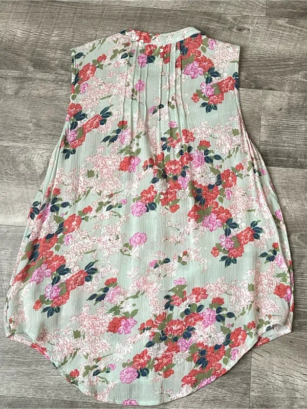 Anthropologie Gorgeous Meadow Rue blouse - Image 4