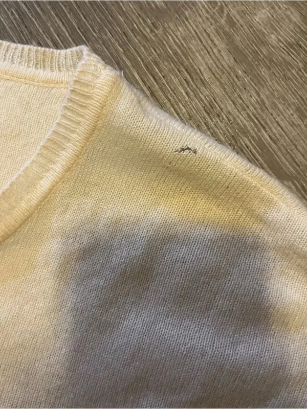 Vince 100% Cashmere Sweater Off White Womens Size XS Round Neck Long Sleeve - Image 5