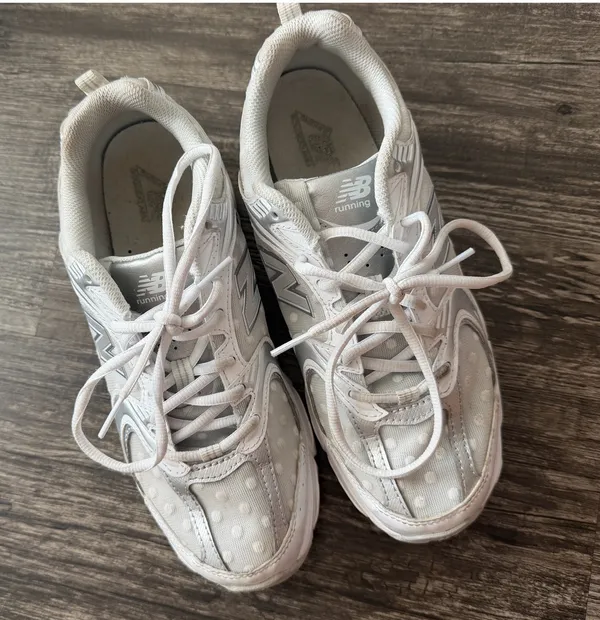 New Balance Shoes - Image 2