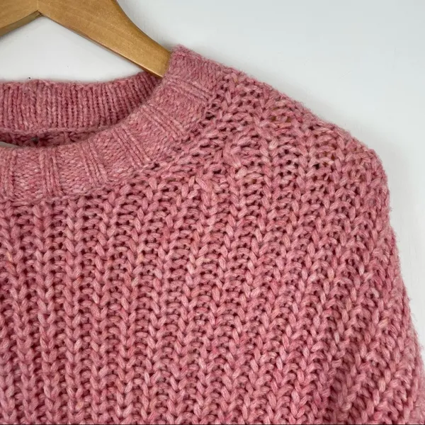 American Eagle Pink Chunky Knit Crop Sweater - Image 9