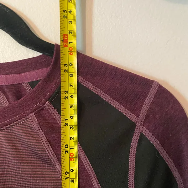Kerrits Purple Long Sleeve Shirt Equestrian Layering Outdoors Women's size Small - Image 8