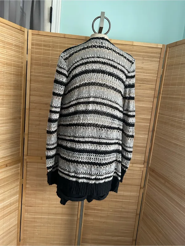 American Eagle Women's Striped black gray Open Front Knit Cardigan Sweater small - Image 4
