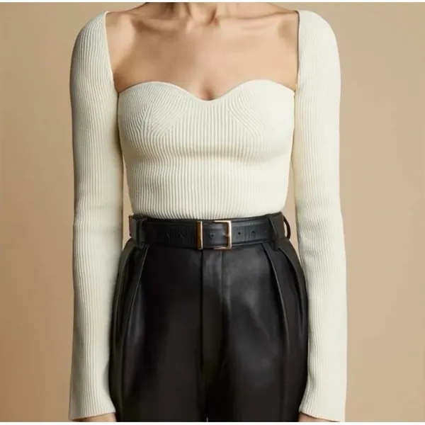Pixie Market White Ribbed Sweetheart Neck Long Sleeve Knit Top Small - Image 7