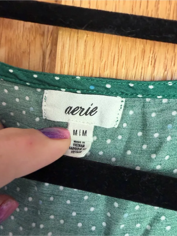 Aerie Emerald Green Polka Dot Satin Tie-Front Blouse Short Sleeve Medium - Image 7