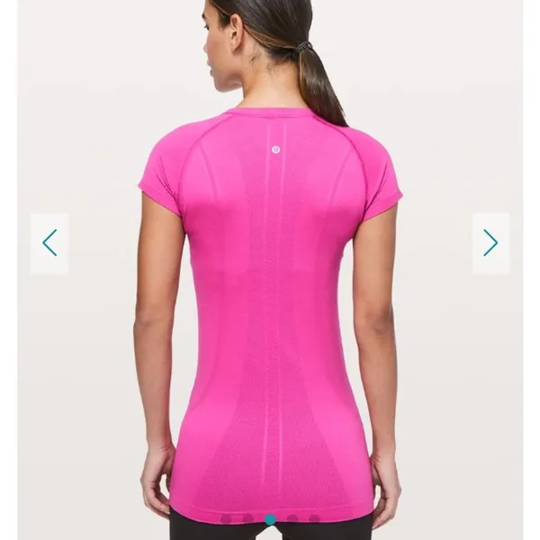 Swiftly Tech Short Sleeve Crew in Sonic Pink Size 6/8 - Image 3
